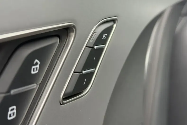 Audi Q7 din 2023 cu 42.100 km - oferta AUD261247 - foto 16