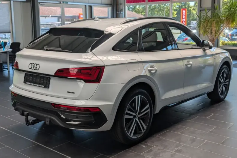 Audi Q5 din 2022 cu 42.000 km - oferta AUD261263 - foto 4