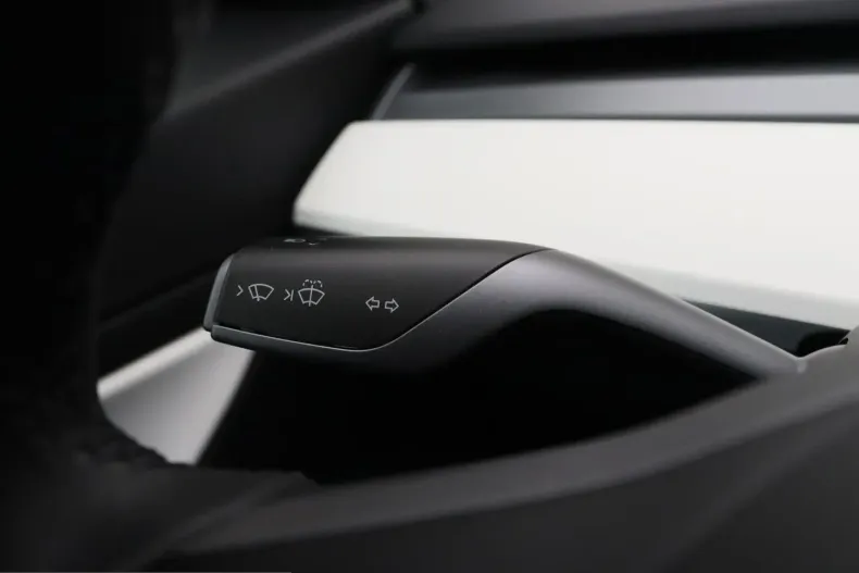 Tesla Model 3 din 2021 cu 95.528 km - oferta TES261281 - foto 23