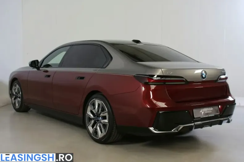 BMW i7 (Seria 7) din 2025 cu 3.300 km - oferta BMW261282 - foto 4