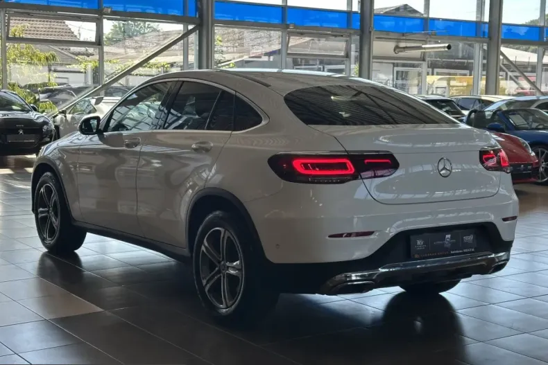 Mercedes-Benz GLC 220 (Clasa GLC) din 2022 cu 84.243 km - oferta MER261304 - foto 5
