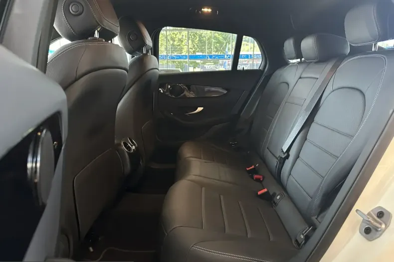 Mercedes-Benz GLC 220 (Clasa GLC) din 2022 cu 84.243 km - oferta MER261304 - foto 14