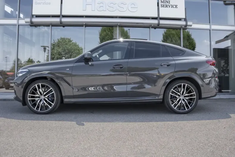 BMW X6 (Seria X) din 2022 cu 49.989 km - oferta BMW261310 - foto 10