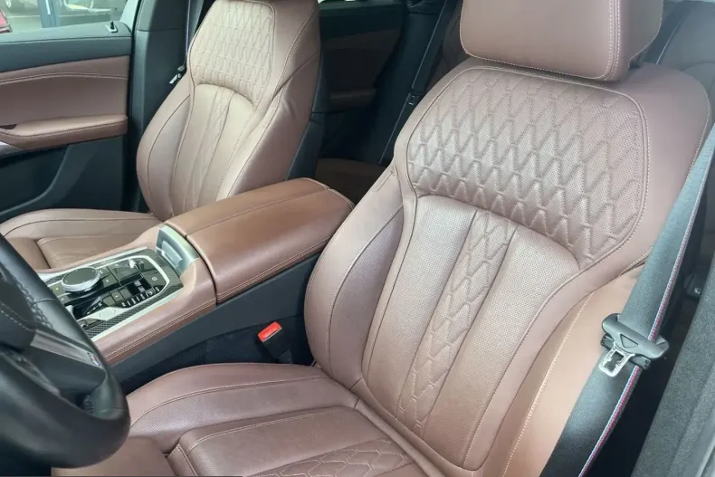 BMW X6 (Seria X) din 2024 cu 77.990 km - oferta BMW261314 - foto 22
