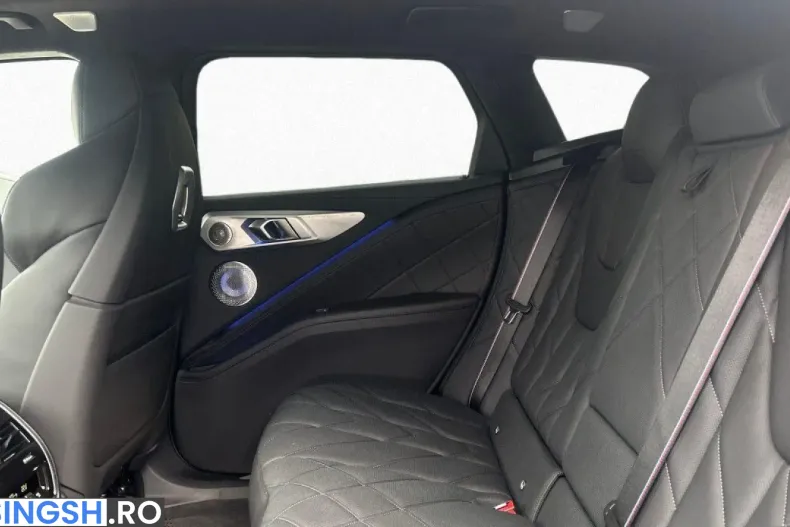 BMW XM (Seria X) din 2023 cu 8.275 km - oferta BMW261316 - foto 8