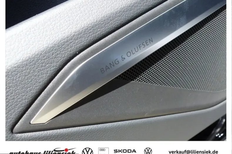 Audi e-tron din 2022 cu 67.840 km - oferta AUD261337 - foto 17
