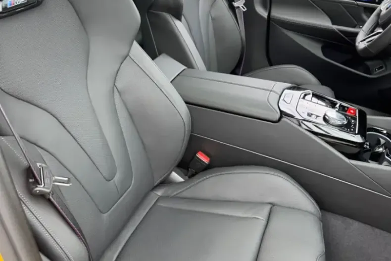 BMW M5 (Seria 5) din 2025 cu 5.400 km - oferta BMW261348 - foto 12