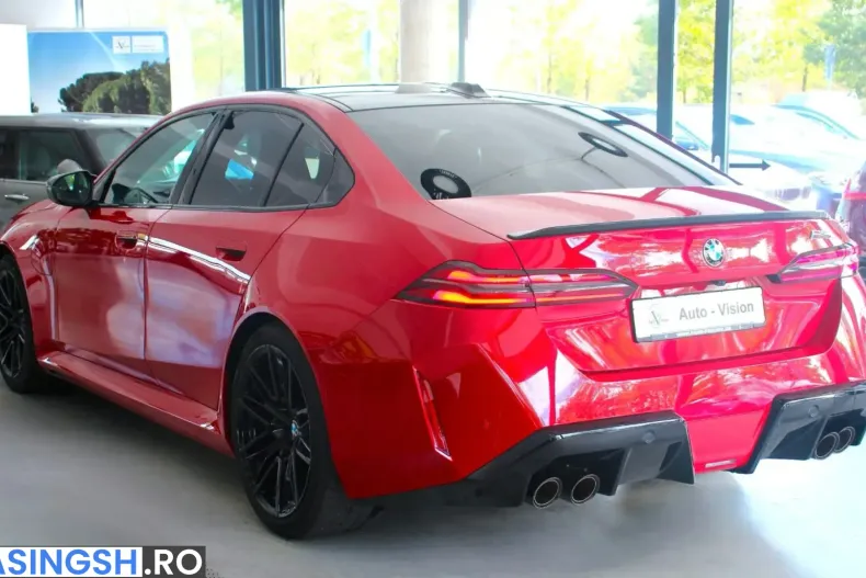 BMW M5 (Seria 5) din 2025 cu 18.700 km - oferta BMW261350 - foto 5