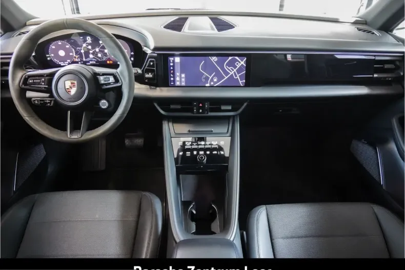 Porsche Macan din 2024 cu 25.400 km - oferta POR261353 - foto 2