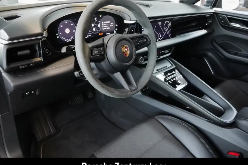 Porsche Macan din 2024 cu 25.400 km - oferta POR261353 - foto 15