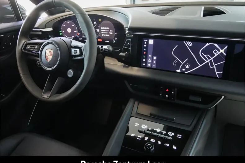 Porsche Macan din 2024 cu 25.400 km - oferta POR261353 - foto 24