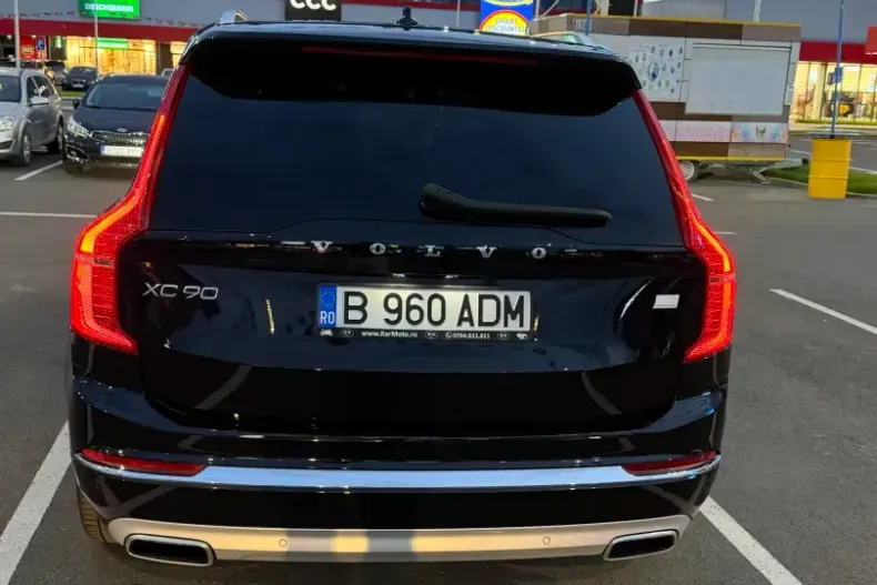 Volvo XC90 din 2021 cu 89.720 km - oferta VOL261356 - foto 8
