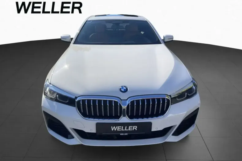 BMW 540 (Seria 5) din 2023 cu 73.803 km - oferta BMW261378 - foto 2