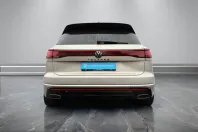 Volkswagen Touareg din 2024 cu 22.585 km - oferta VOL261394 - foto 13