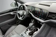 Volkswagen Touareg din 2024 cu 22.585 km - oferta VOL261394 - foto 16