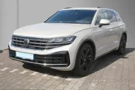 Volkswagen Touareg din 2024 cu 31.500 km - oferta VOL261396 - foto 2