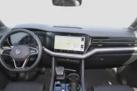 Volkswagen Touareg din 2024 cu 31.500 km - oferta VOL261396 - foto 11