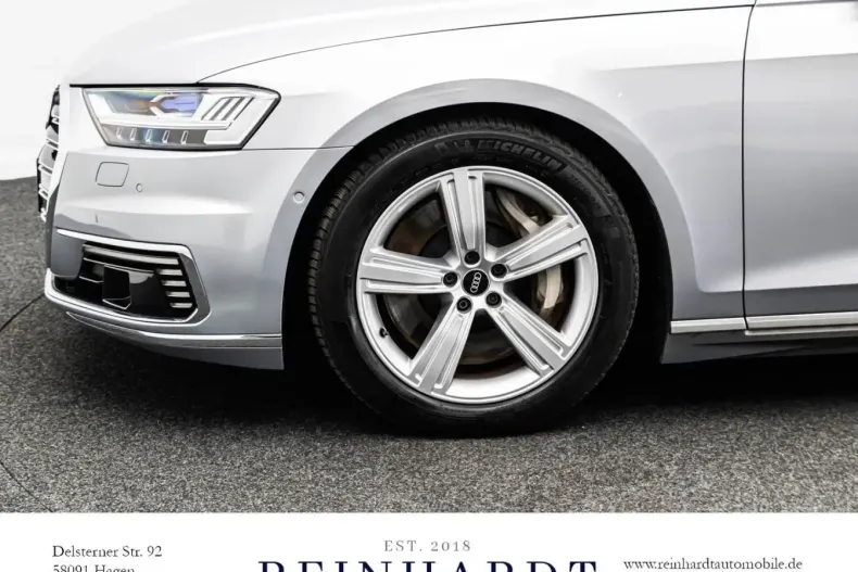 Audi A8 din 2022 cu 62.069 km - oferta AUD261399 - foto 9