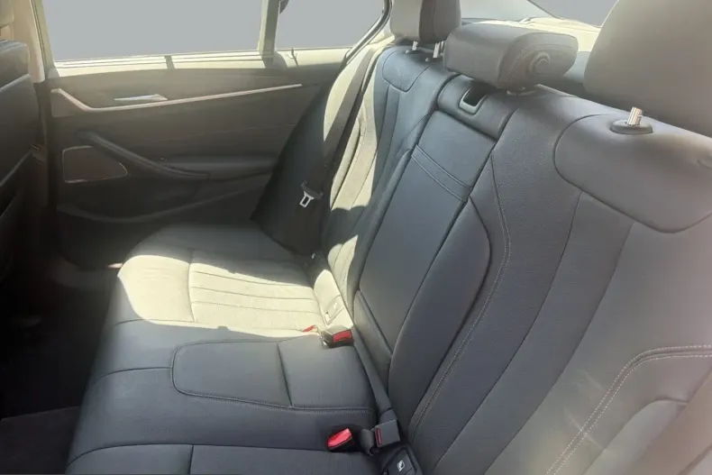 BMW 530 (Seria 5) din 2023 cu 82.186 km - oferta BMW261408 - foto 16