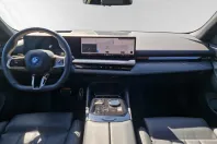 BMW 530 (Seria 5) din 2024 cu 29.915 km - oferta BMW261409 - foto 2