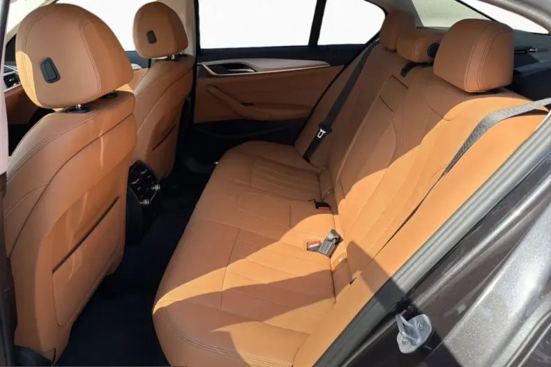 BMW 530 (Seria 5) din 2023 cu 80.583 km - oferta BMW261410 - foto 3