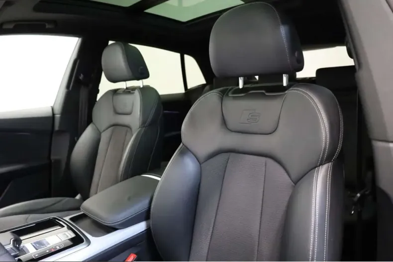 Audi Q8 din 2023 cu 29.170 km - oferta AUD261414 - foto 2