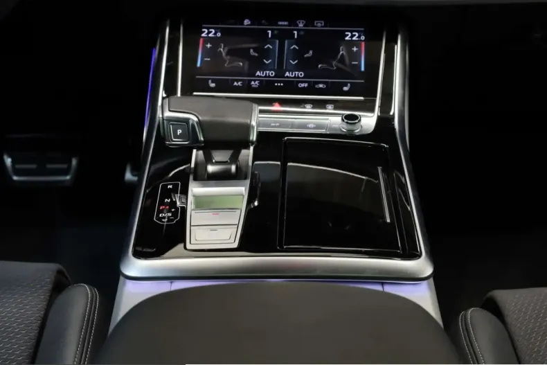 Audi Q8 din 2023 cu 29.170 km - oferta AUD261414 - foto 18