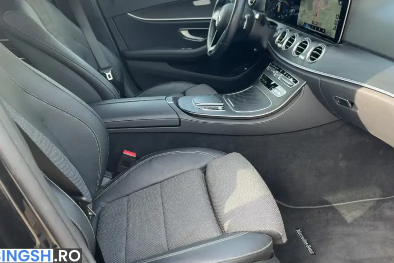 Mercedes-Benz E 300 (Clasa E) din 2022 cu 58.461 km - oferta MER261419 - foto 7