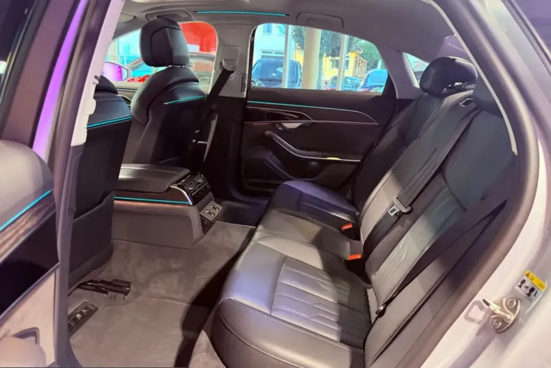 Audi A8 din 2022 cu 83.375 km - oferta AUD261424 - foto 20