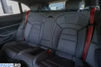 Porsche Taycan din 2023 cu 43.800 km - oferta POR261440 - foto 14
