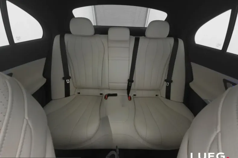 Mercedes-Benz E 220 (Clasa E) din 2025 cu 29.388 km - oferta MER261442 - foto 6