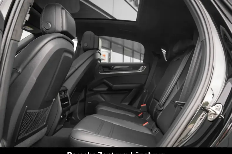 Porsche Cayenne din 2025 cu 29.900 km - oferta POR261452 - foto 7