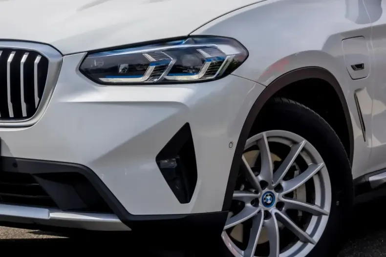 BMW X3 (Seria X) din 2022 cu 64.000 km - oferta BMW261457 - foto 3