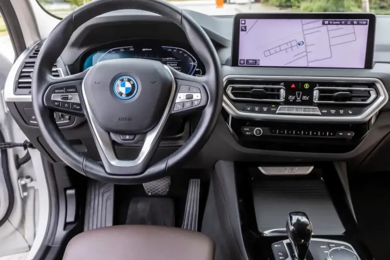 BMW X3 (Seria X) din 2022 cu 64.000 km - oferta BMW261457 - foto 13