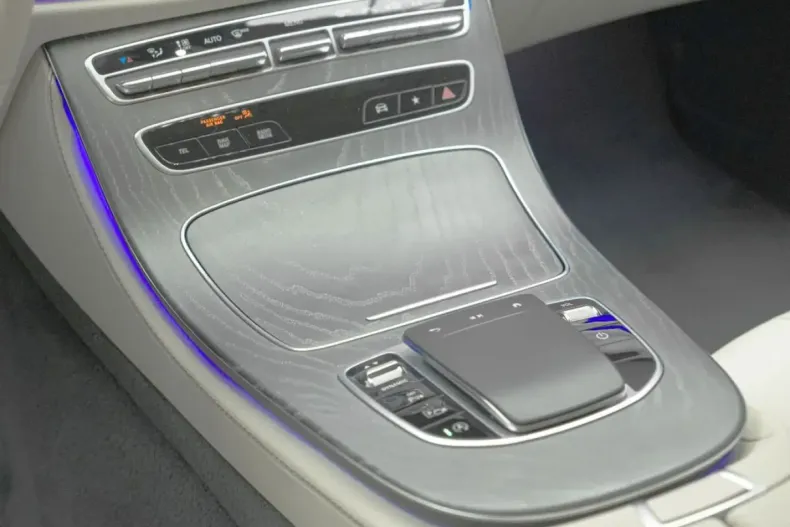 Mercedes-Benz CLS 220 (Clasa CLS) din 2023 cu 100.000 km - oferta MER261458 - foto 13