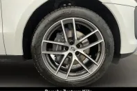 Porsche Macan din 2024 cu 14.310 km - oferta POR261462 - foto 12