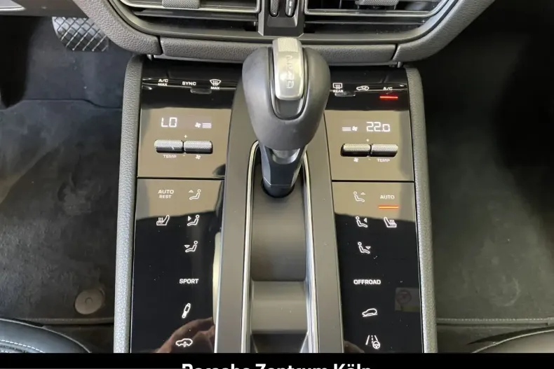 Porsche Macan din 2024 cu 14.310 km - oferta POR261462 - foto 17