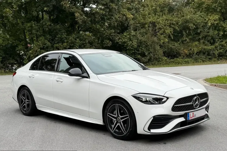 Mercedes-Benz C 220 (Clasa C) din 2025 cu 24.900 km - oferta MER261478 - foto 5