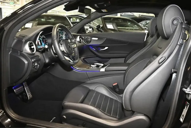 Mercedes-Benz C 300 (Clasa C) din 2024 cu 26.189 km - oferta MER261479 - foto 8