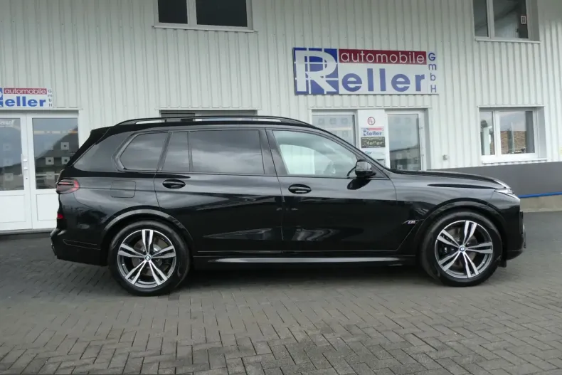 BMW X7 (Seria X) din 2024 cu 39.963 km - oferta BMW261484 - foto 7