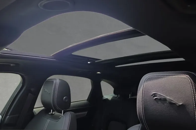 Jaguar F-Pace din 2023 cu 62.590 km - oferta JAG261491 - foto 7