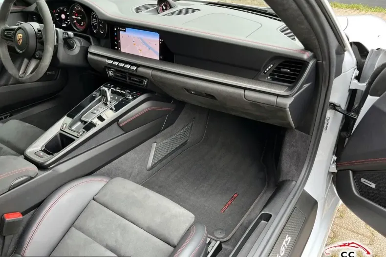 Porsche 992 din 2024 cu 27.650 km - oferta POR261495 - foto 23