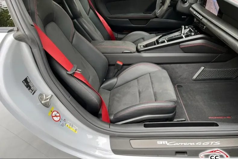 Porsche 992 din 2024 cu 27.650 km - oferta POR261495 - foto 24