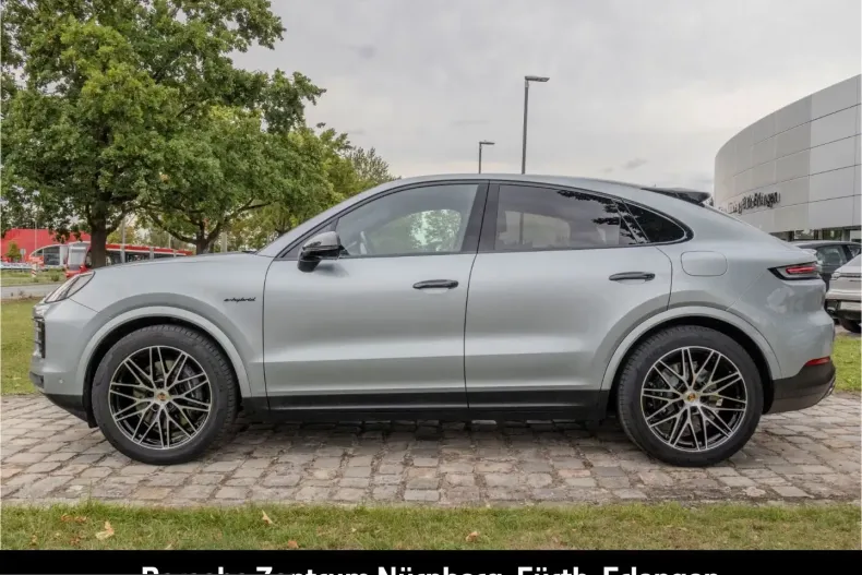 Porsche Cayenne din 2025 cu 16.900 km - oferta POR261498 - foto 2