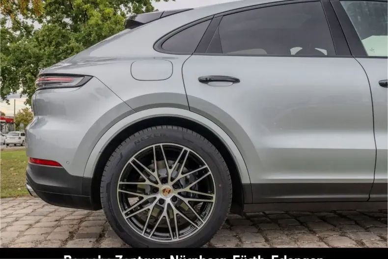 Porsche Cayenne din 2025 cu 16.900 km - oferta POR261498 - foto 14
