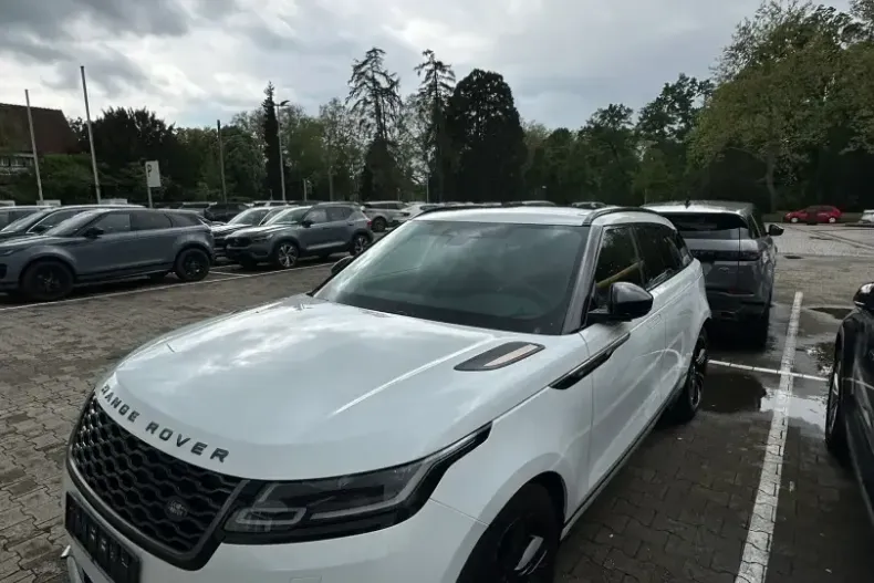 Land Rover Range Rover Velar din 2023 cu 58.000 km - oferta LAN261500 - foto 2