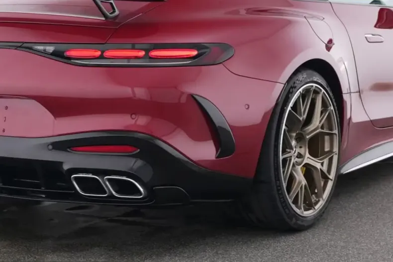 Mercedes-Benz AMG GT (Clasa GT) din 2023 cu 17.945 km - oferta MER261512 - foto 9
