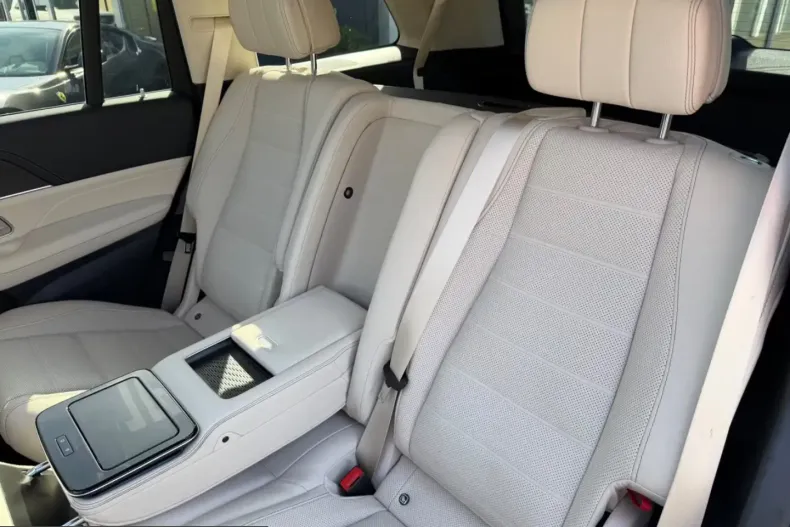 Mercedes-Benz GLS 450 (Clasa GLS) din 2024 cu 47.854 km - oferta MER261514 - foto 9