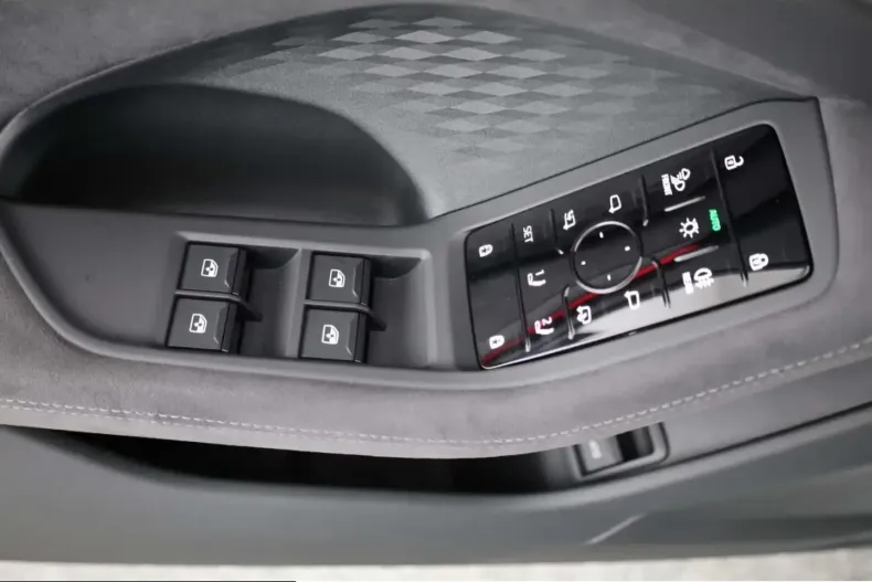 Audi A6 din 2026 cu 40 km - oferta AUD261522 - foto 23