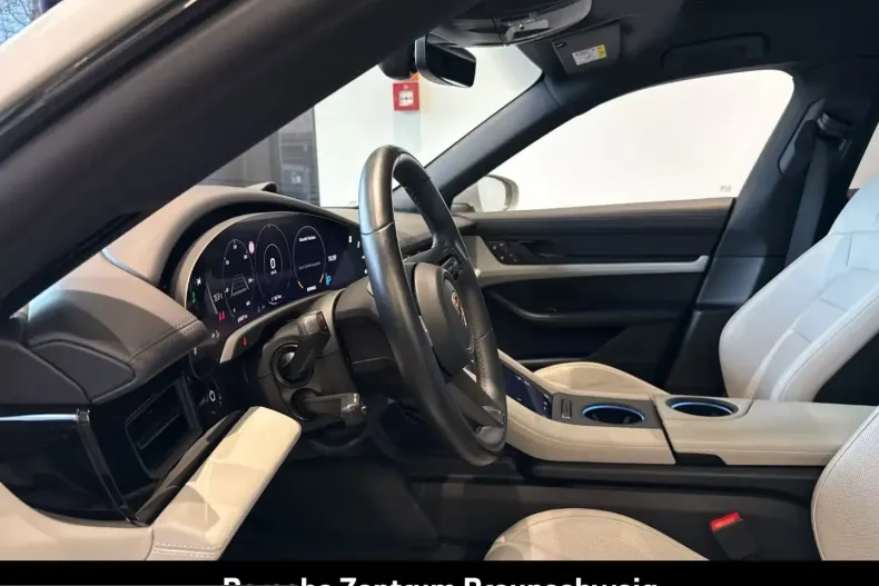 Porsche Taycan din 2023 cu 63.722 km - oferta POR261532 - foto 10